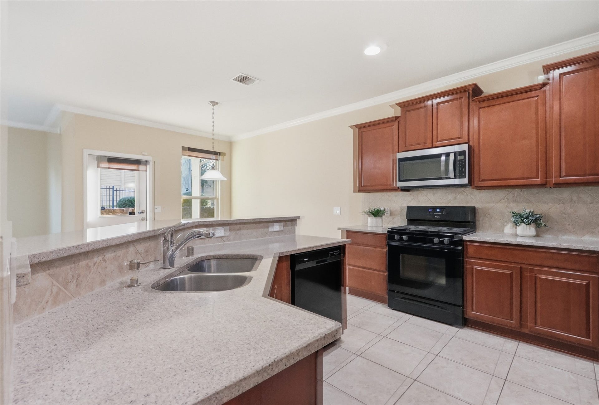 3263 Persimmon Grove, Richmond, TX 77469 View of the kitchen. Lots of stage space above and below the counters.