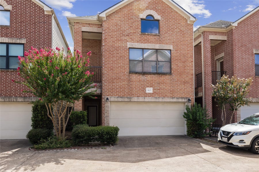 Property photo for 9805 Marlink Lane, Houston, TX