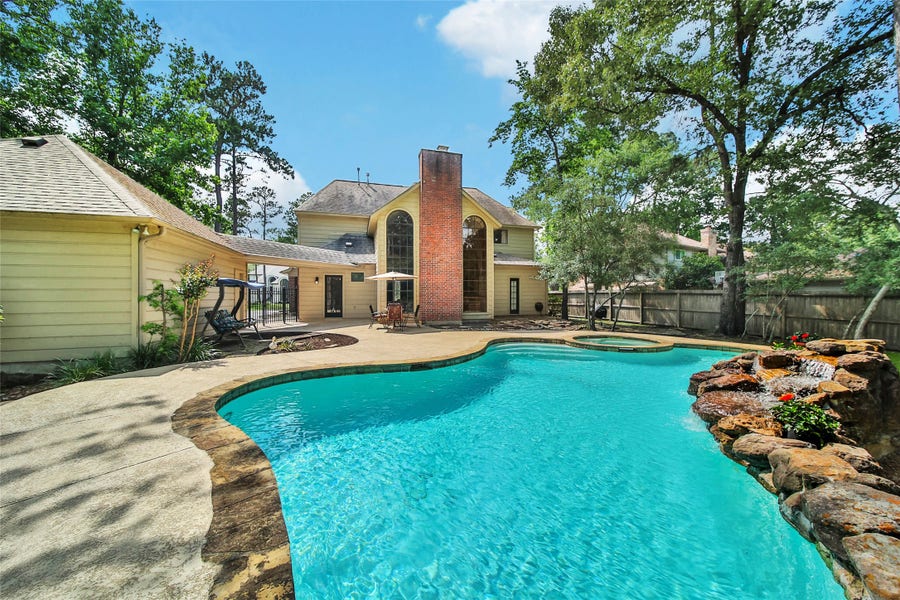 Property photo for 25 Cascade Springs Place, The Woodlands, TX