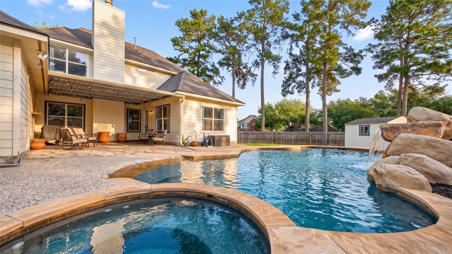 Property photo for 7411 Stonesfield Place, Spring, TX