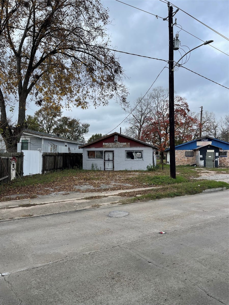 Property photo for 7413 W Montgomery Road, Houston, TX