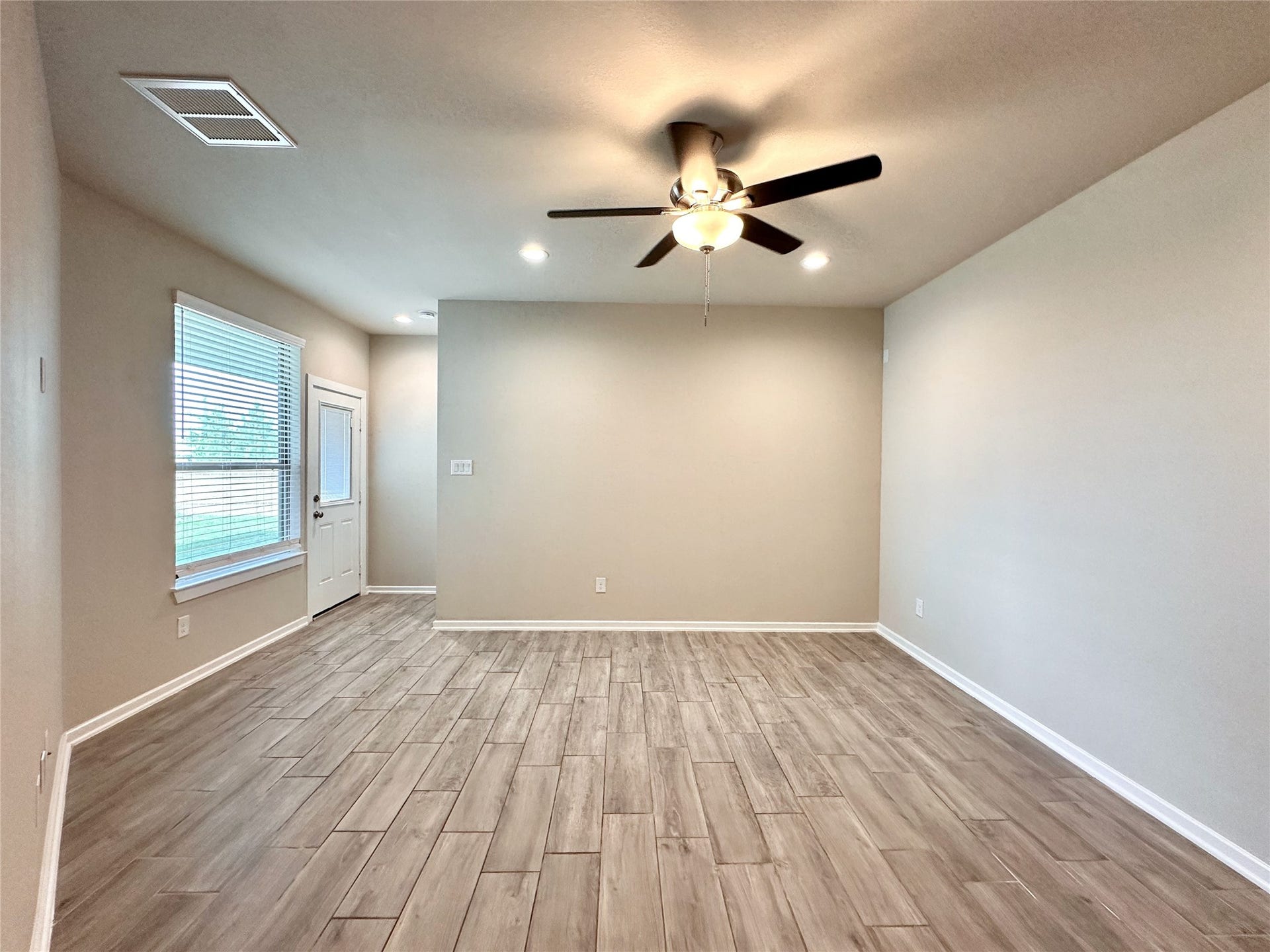 15006 Flintstone Village Trail, Cypress, TX 77433 15006 Flintstone Village Trail, Cypress, TX 77433