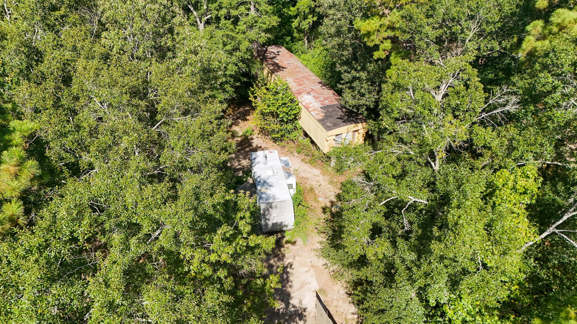 19124 Leicester, New Caney, TX 77357