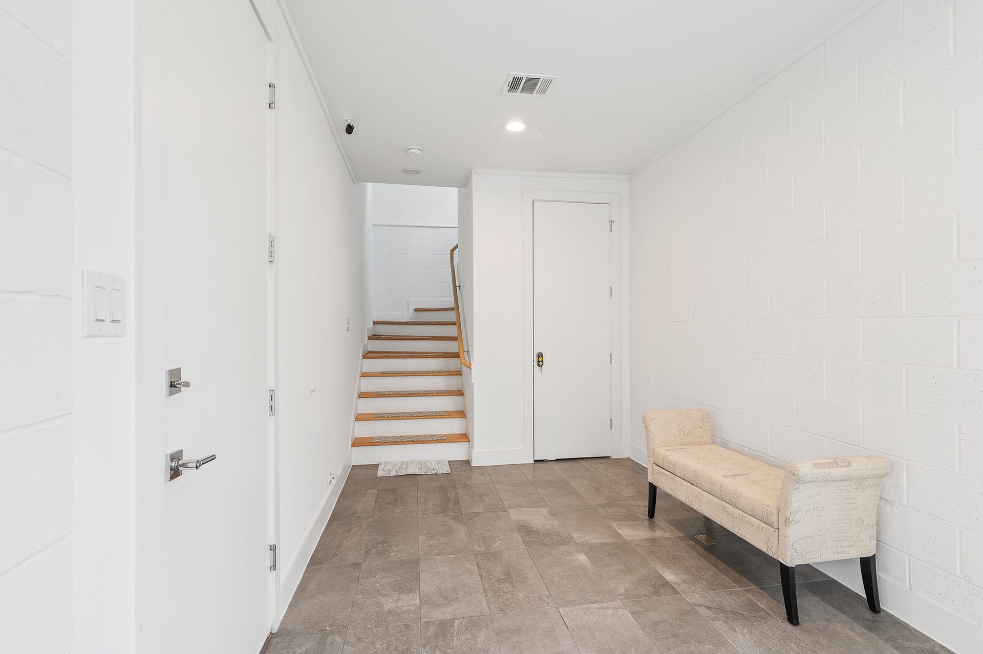 2239 N Macgregor Way, Houston, TX 77004 2239 N Macgregor Way, Houston, TX 77004