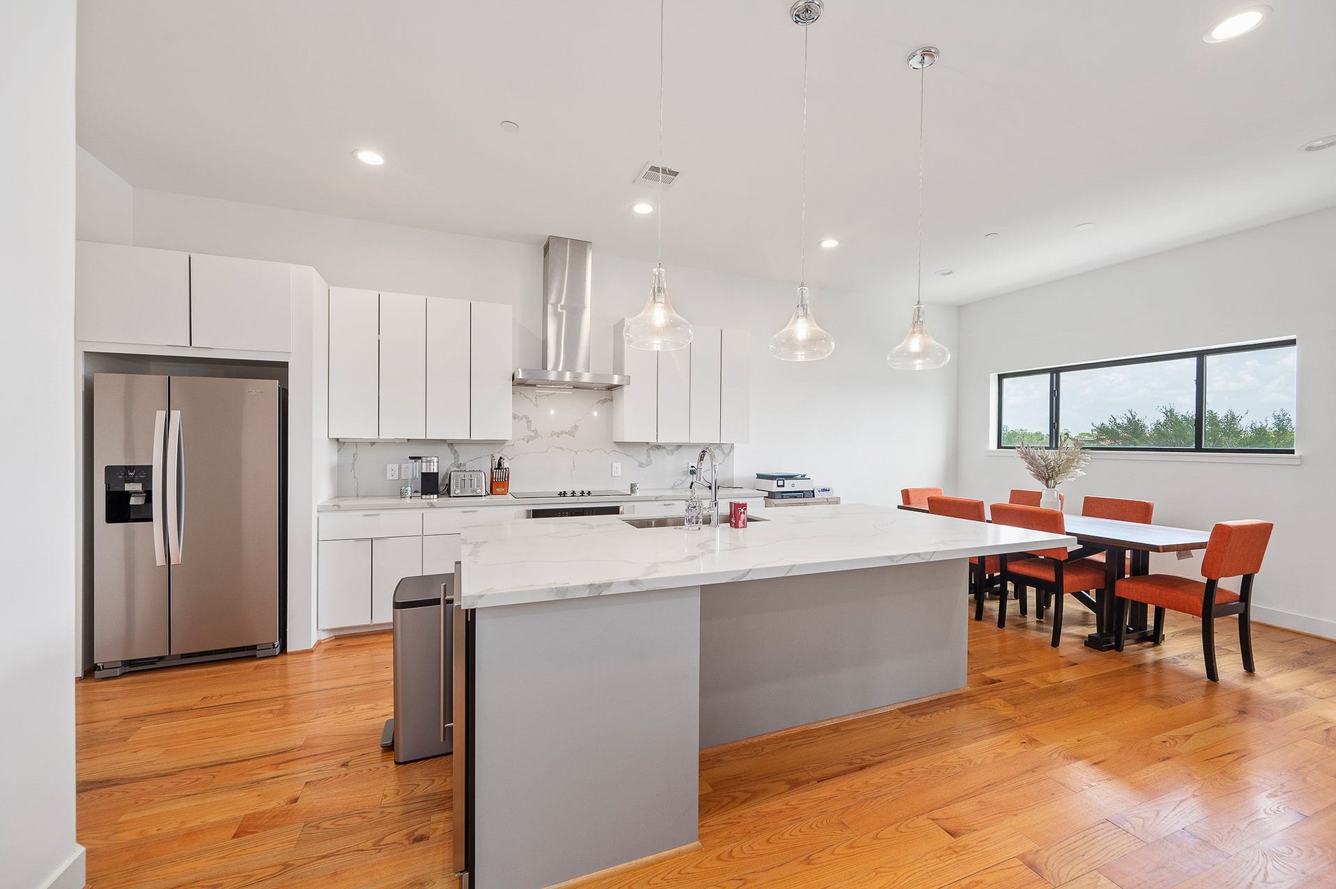 2239 N Macgregor Way, Houston, TX 77004 2239 N Macgregor Way, Houston, TX 77004