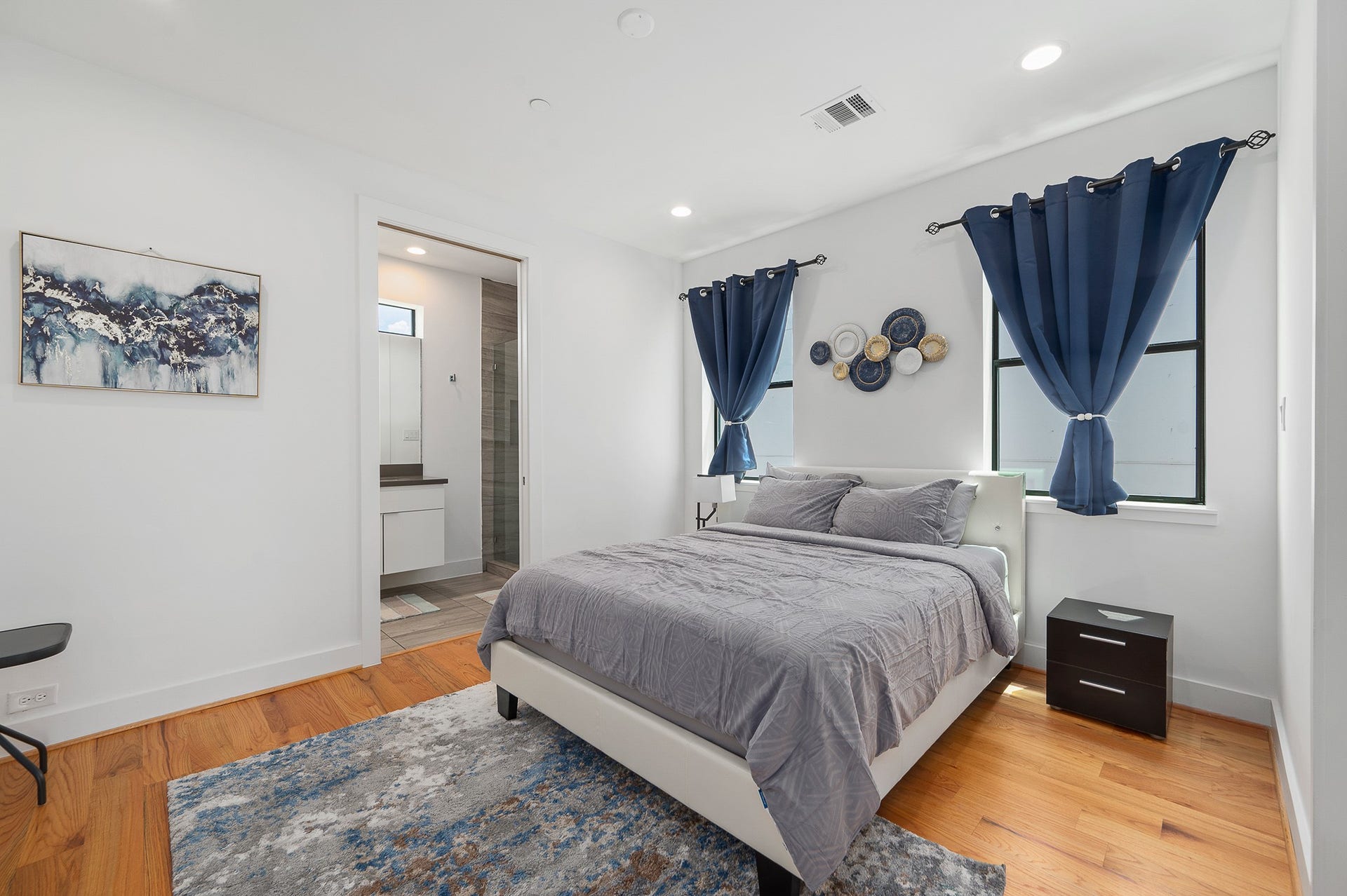 2239 N Macgregor Way, Houston, TX 77004 2239 N Macgregor Way, Houston, TX 77004
