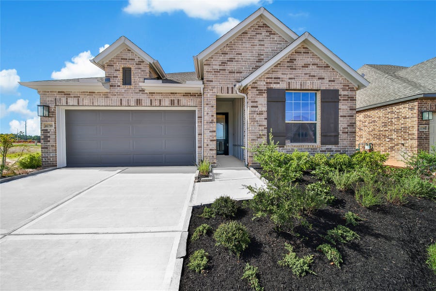 Property photo for 42710 Loma Vista Court, Magnolia, TX