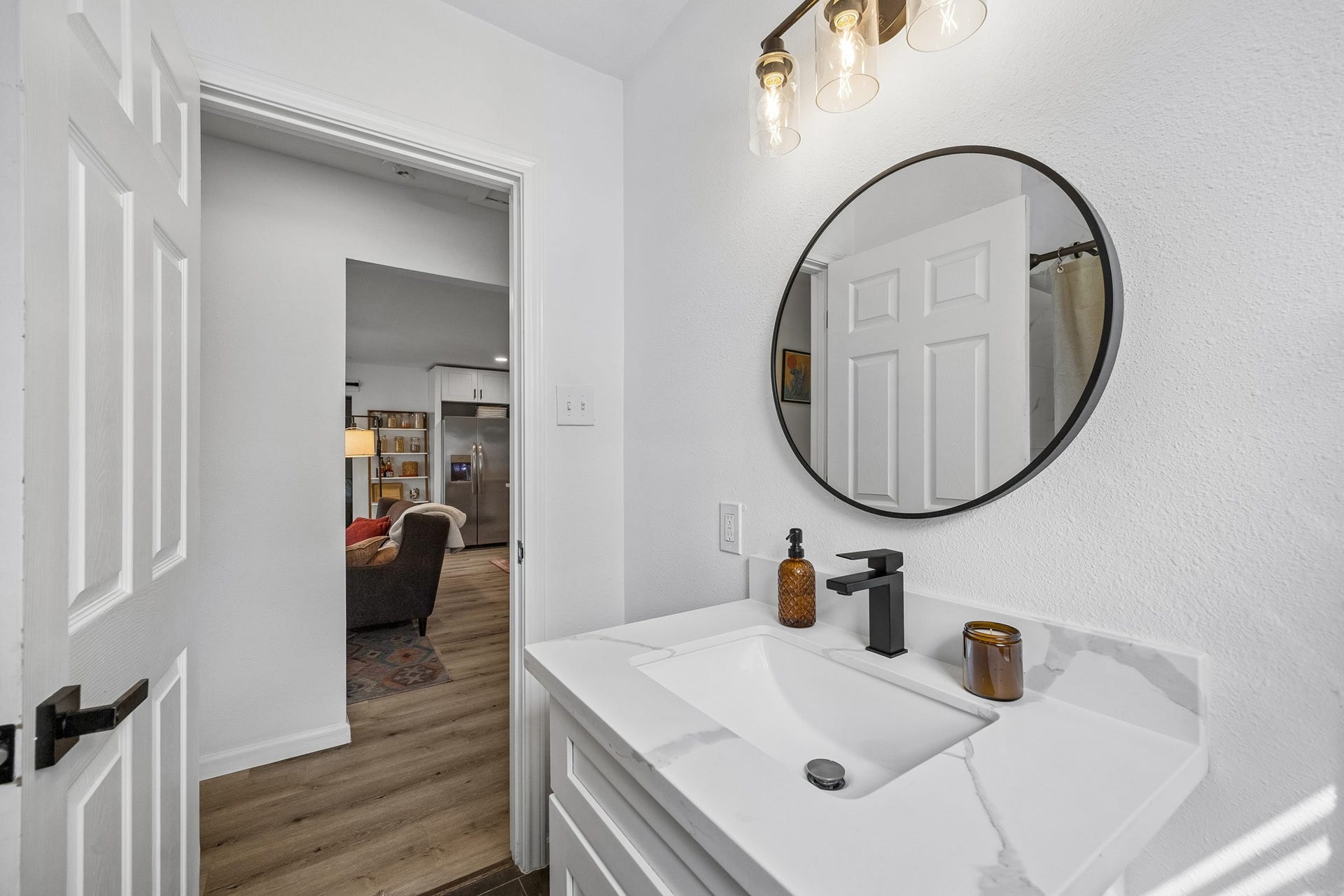 3555 Ruth Street, Houston, TX 77004 3555 Ruth Street, Houston, TX 77004
