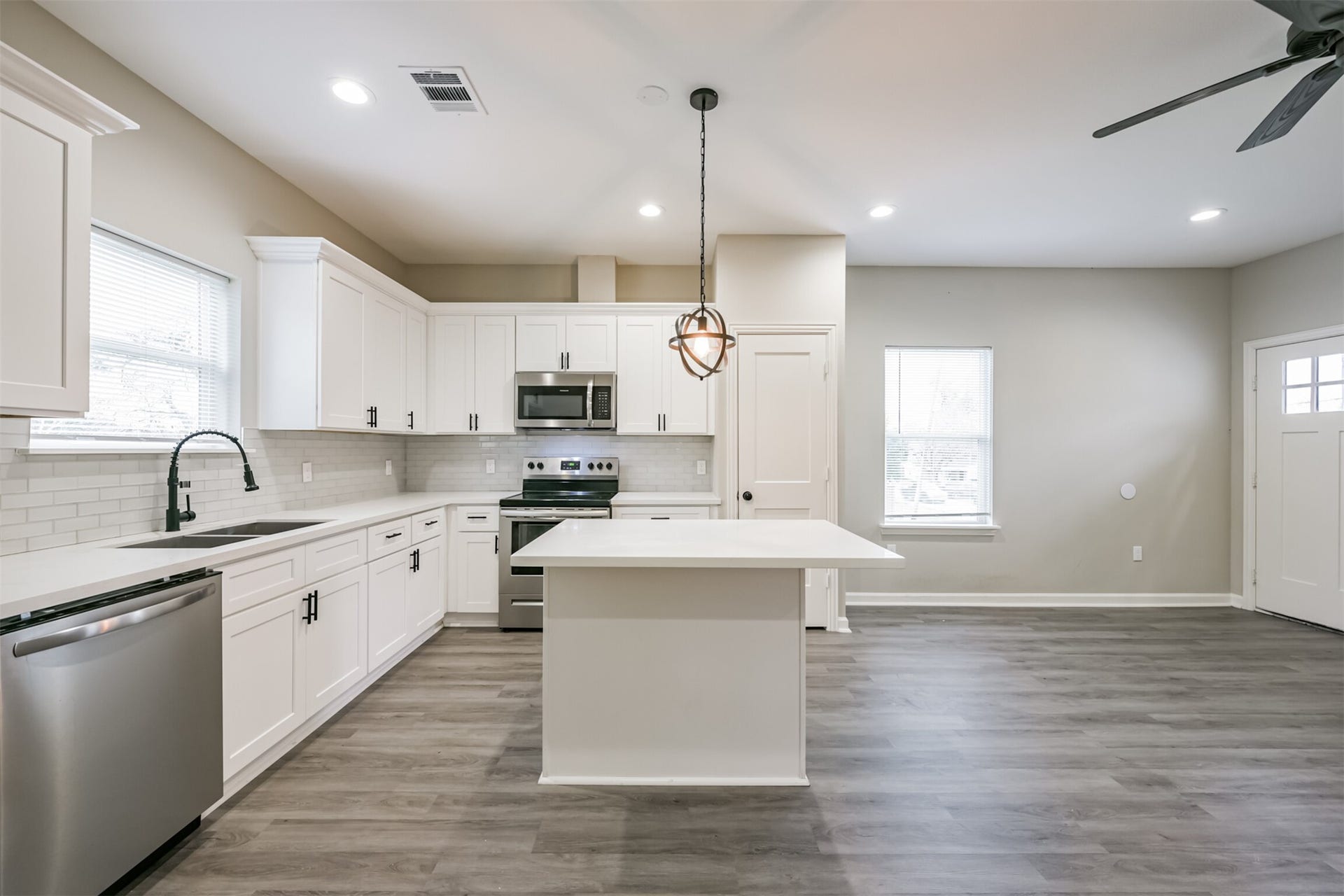 4405 Mallow Drive Street, #A, Houston, TX 77051 4405 Mallow Drive Street, #A, Houston, TX 77051