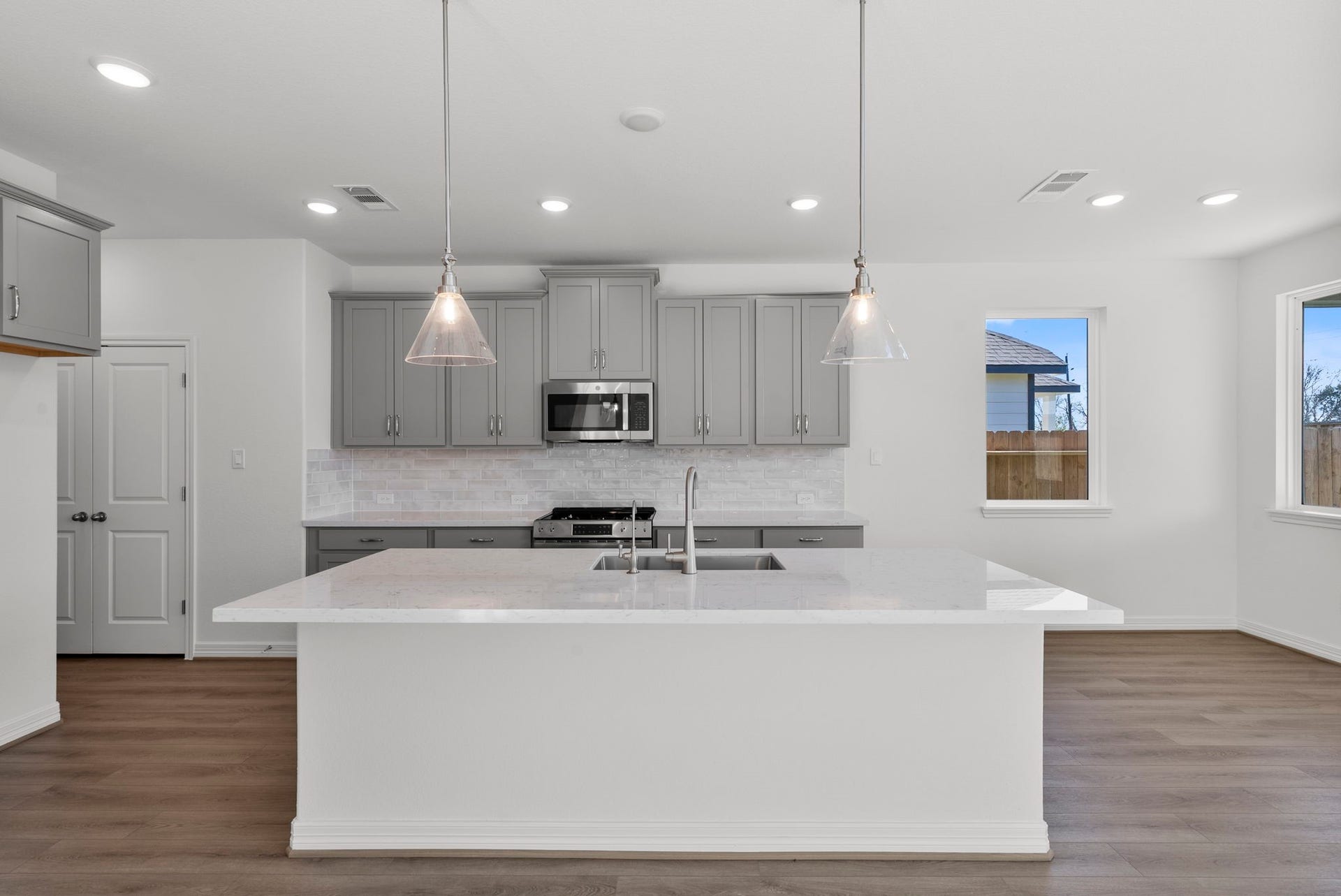 2150 Birch Brook Lane, Crosby, TX 77532 2150 Birch Brook Lane, Crosby, TX 77532