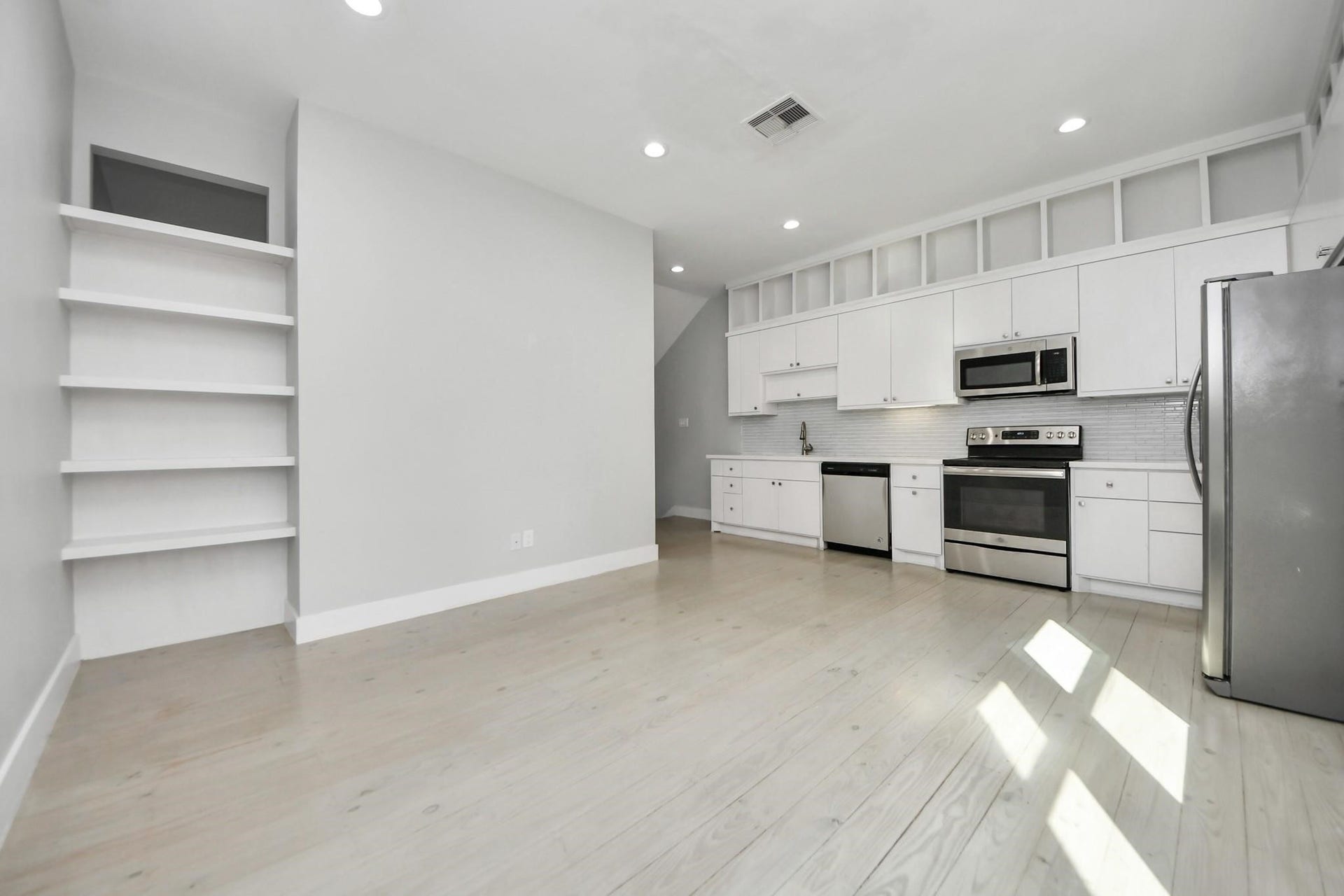 1708 Winter Street, Houston, TX 77007 1708 Winter Street, Houston, TX 77007