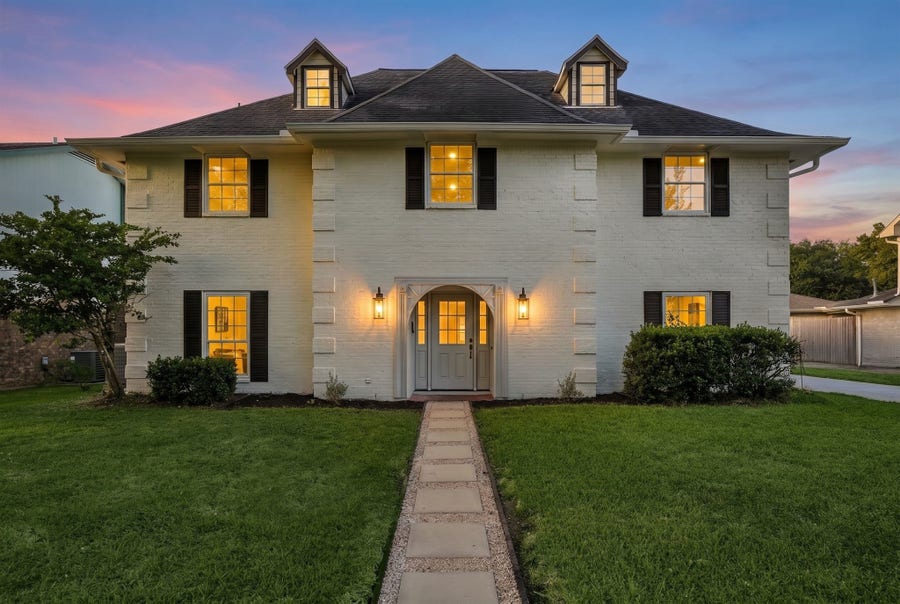 Property photo for 5030 Bayou Vista Drive, Houston, TX