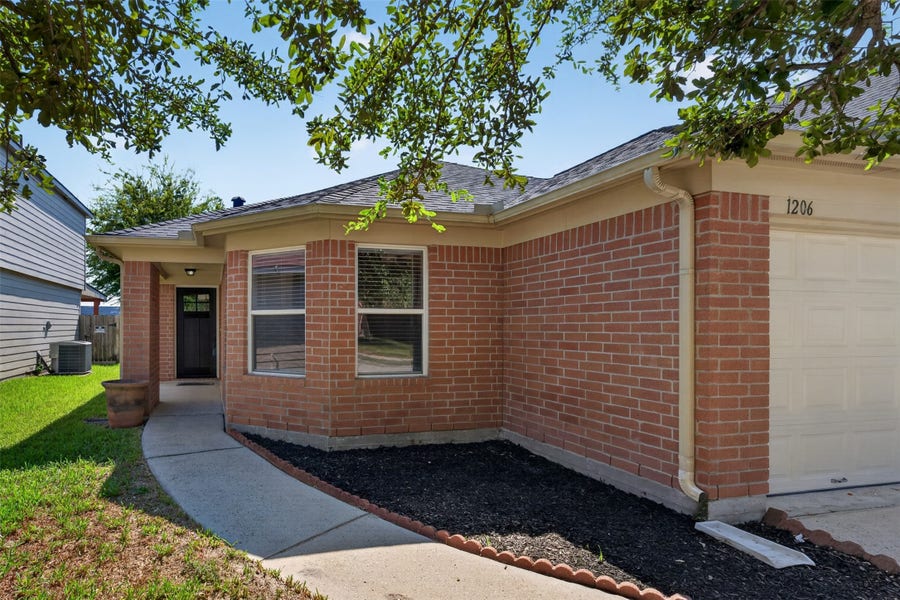 Property photo for 1206 Piedmont Creek Trail, Houston, TX