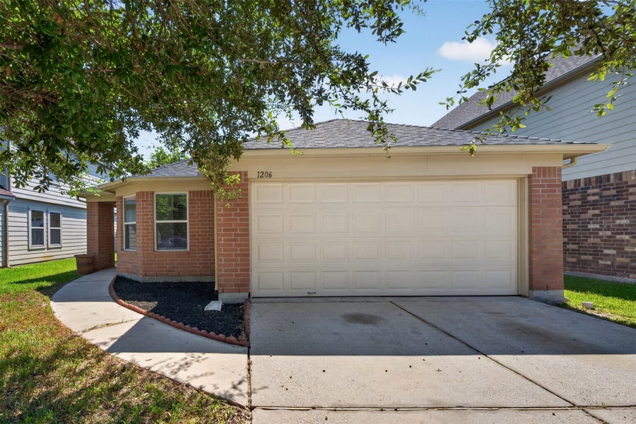 Property photo for 1206 Piedmont Creek Trail, Houston, TX