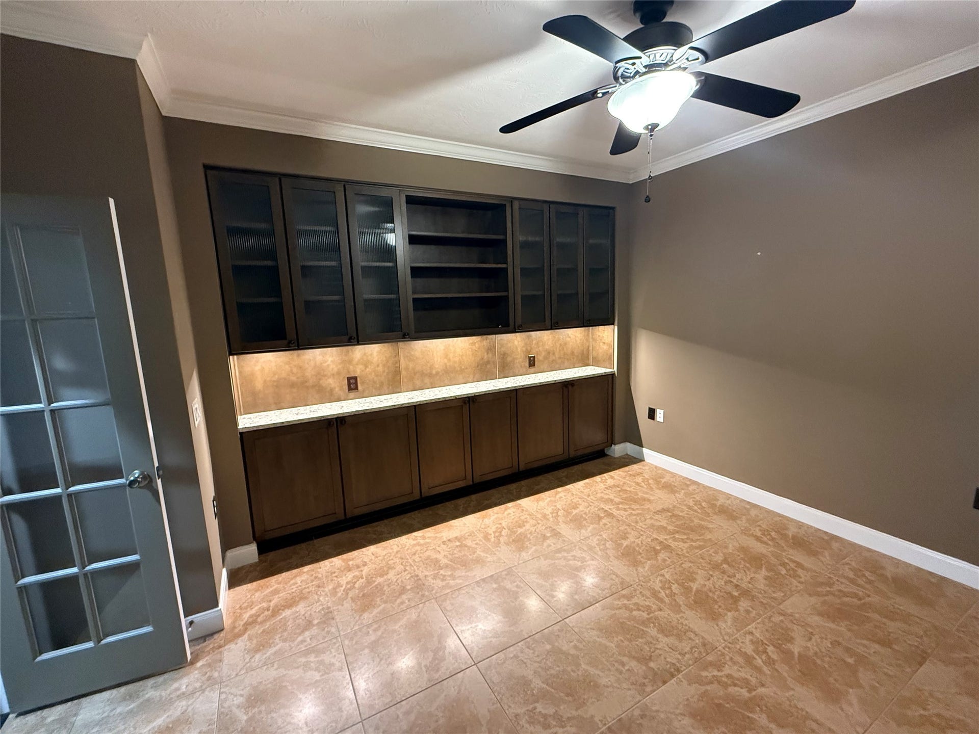 8746 Rippling Water Drive, Sugar Land, TX 77479 STUDY
