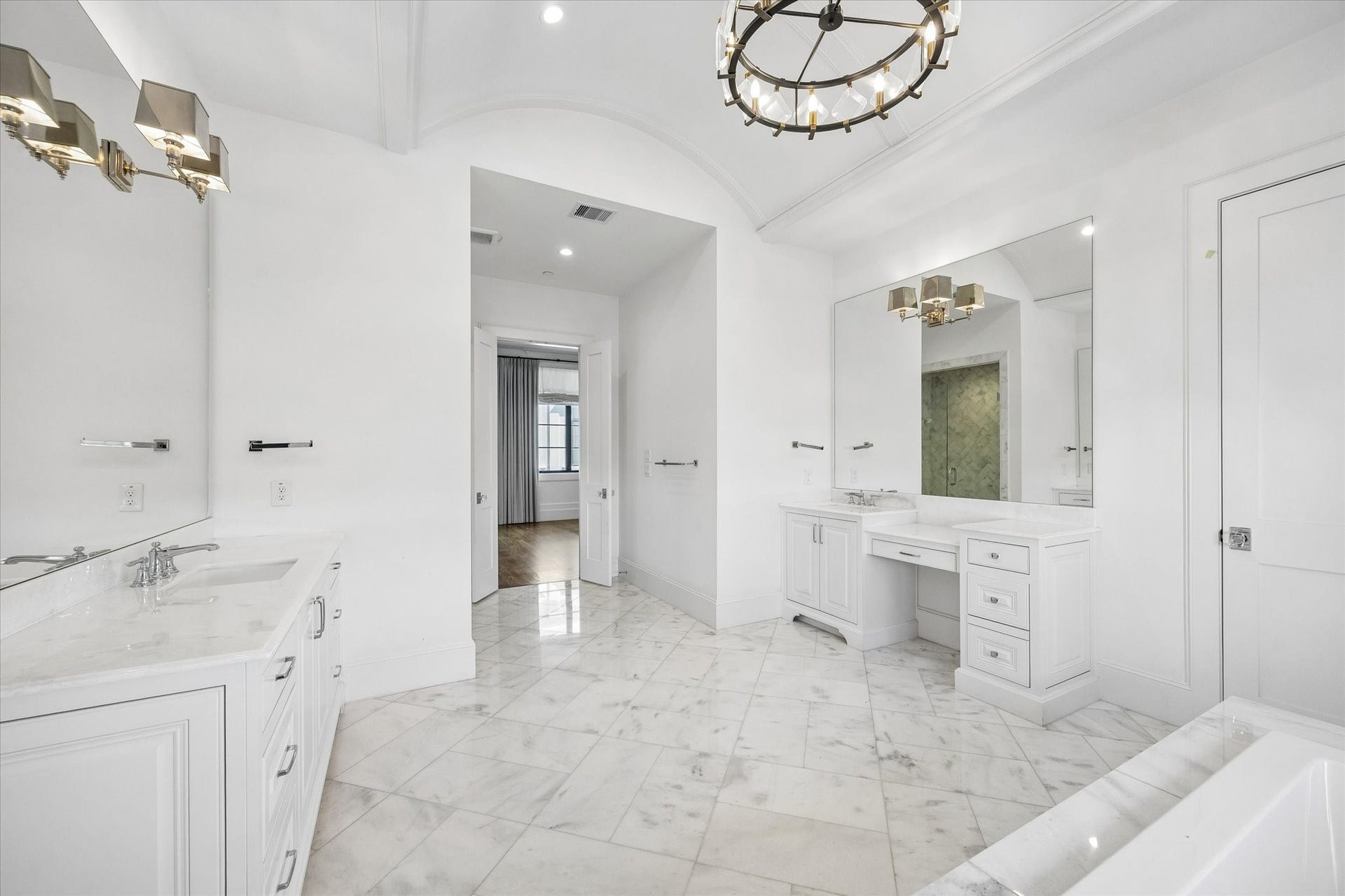 1331 Peden Street, Houston, TX 77006 1331 Peden Street, Houston, TX 77006