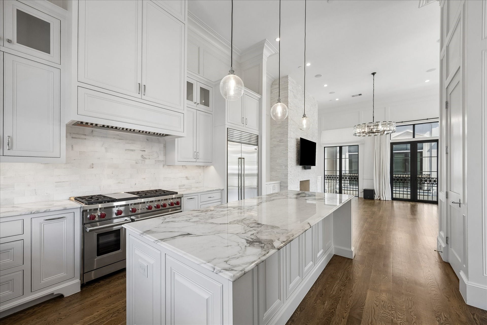 1331 Peden Street, Houston, TX 77006 1331 Peden Street, Houston, TX 77006