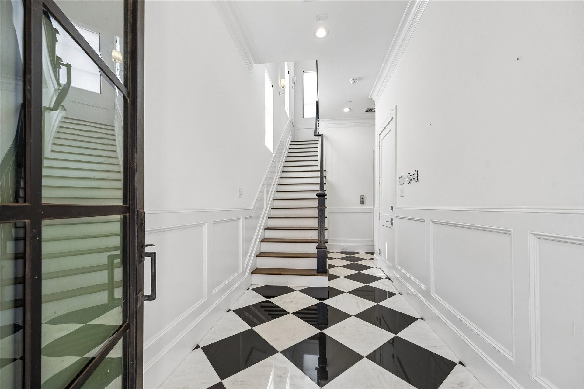 1331 Peden Street, Houston, TX 77006 1331 Peden Street, Houston, TX 77006