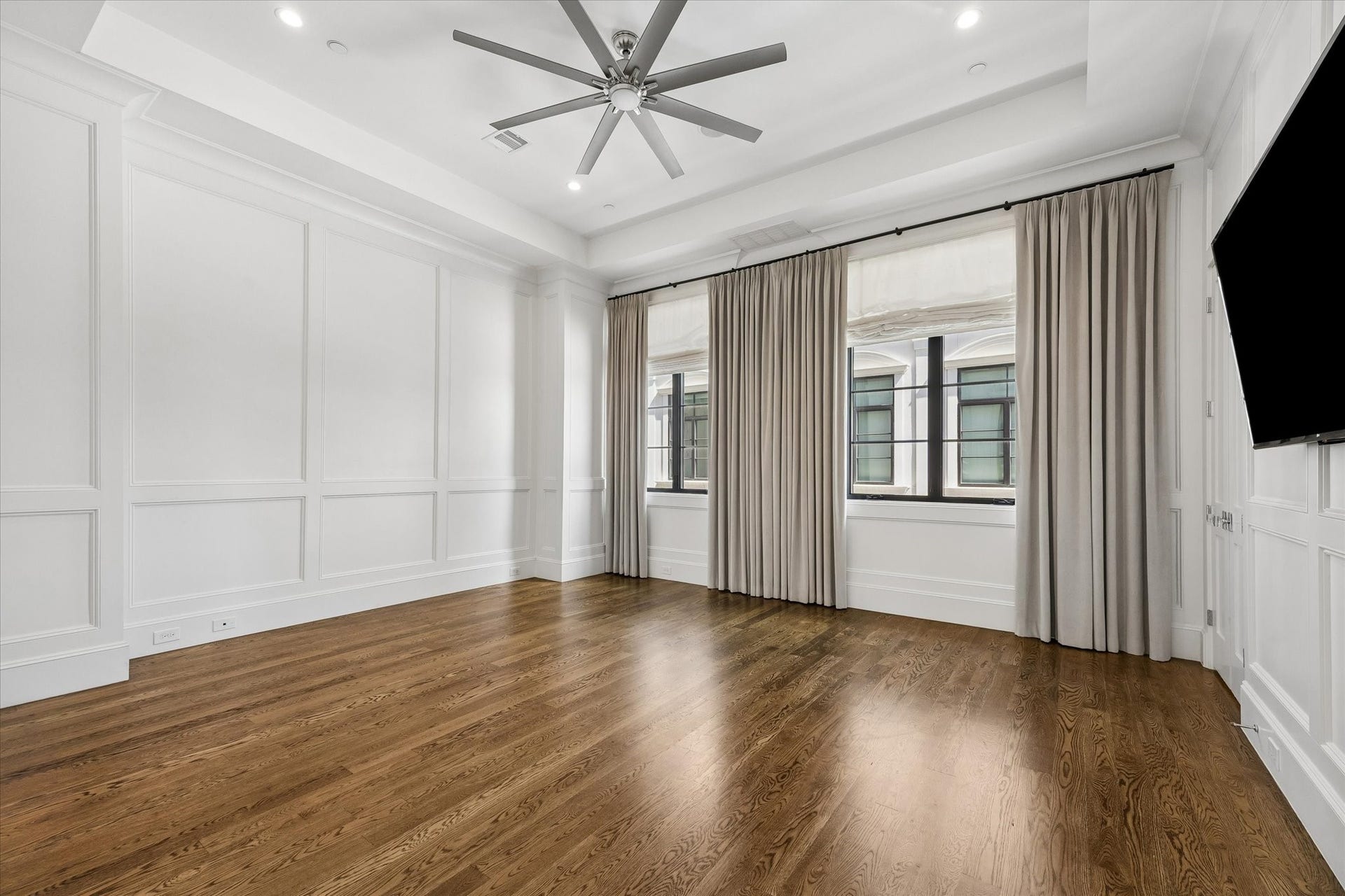 1331 Peden Street, Houston, TX 77006 1331 Peden Street, Houston, TX 77006