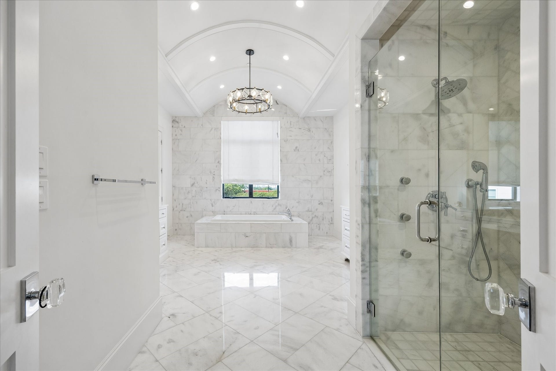 1331 Peden Street, Houston, TX 77006 1331 Peden Street, Houston, TX 77006