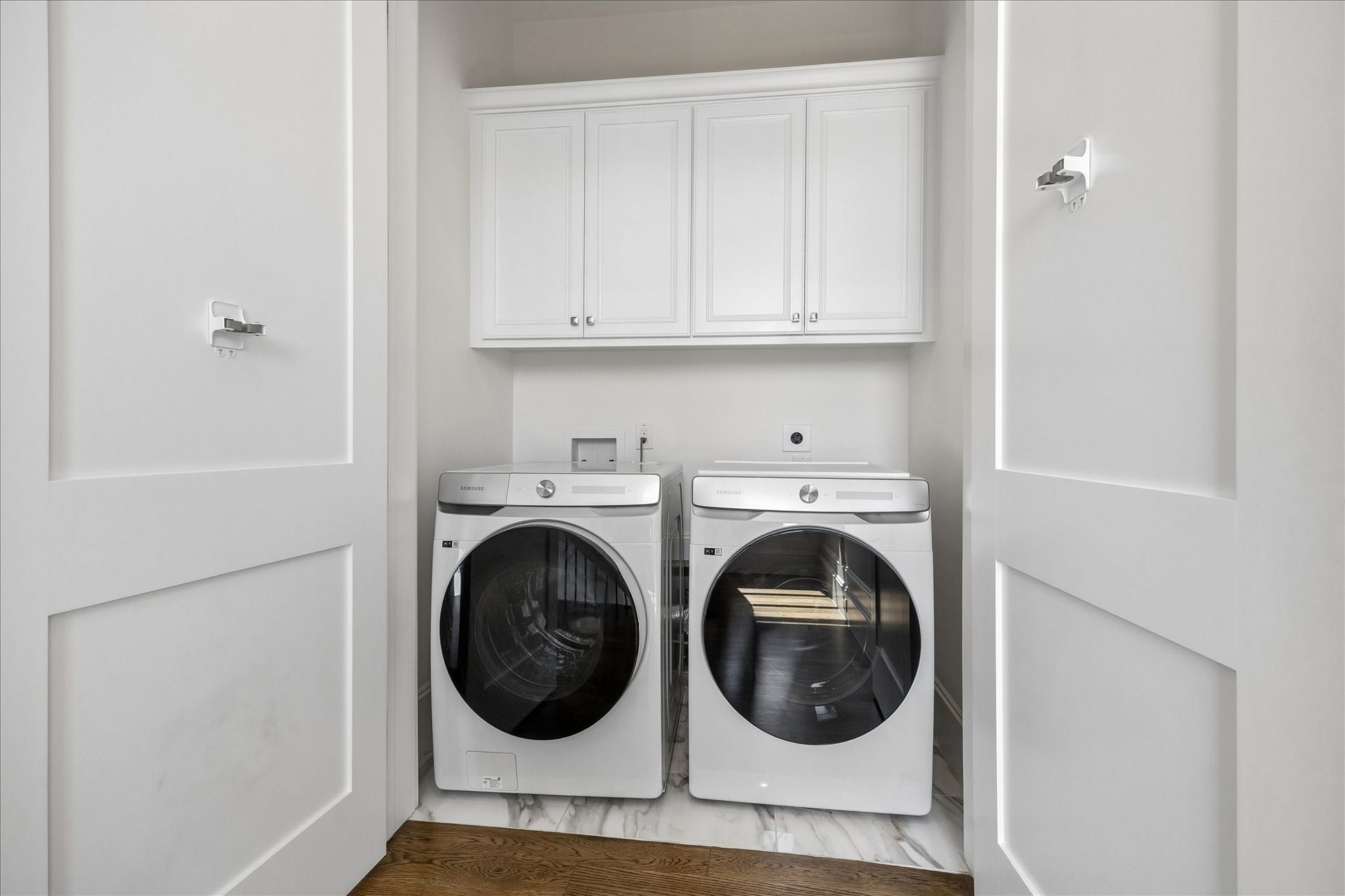 1331 Peden Street, Houston, TX 77006 1331 Peden Street, Houston, TX 77006