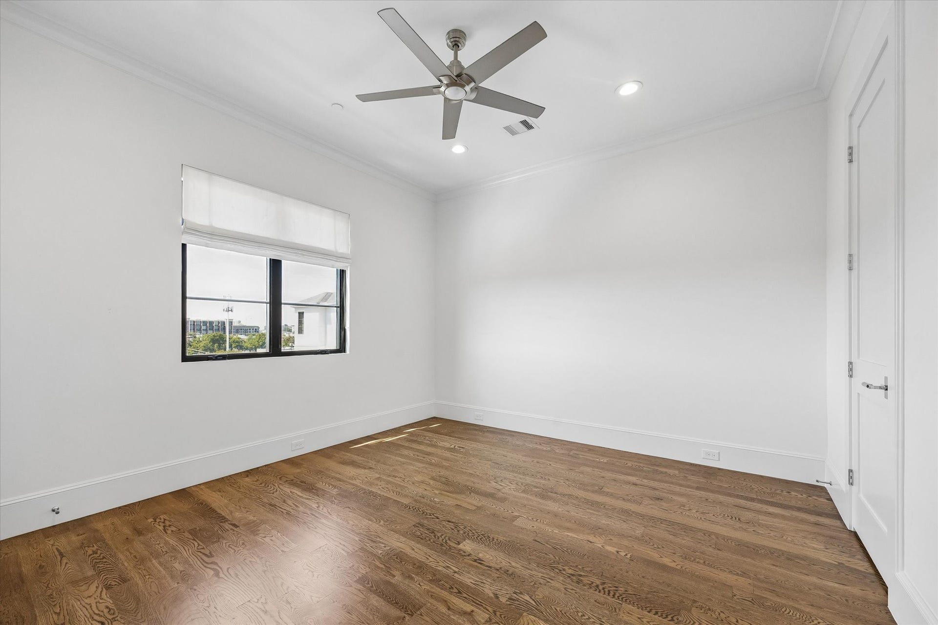 1331 Peden Street, Houston, TX 77006 1331 Peden Street, Houston, TX 77006
