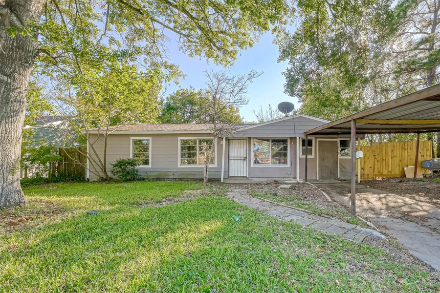 Property photo for 5102 Lyndhurst Drive, Houston, TX