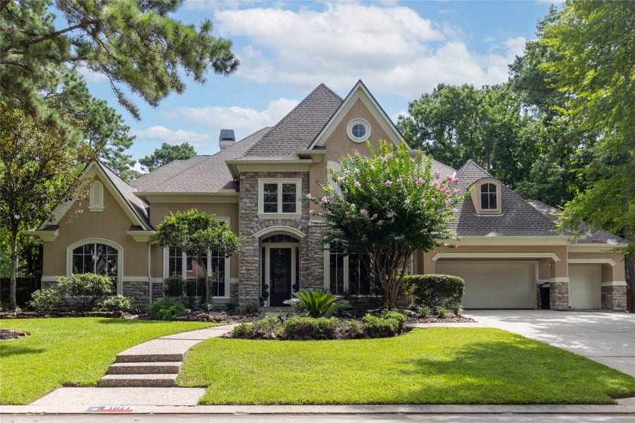 Property photo for 1614 Lake Wilderness Lane, Houston, TX