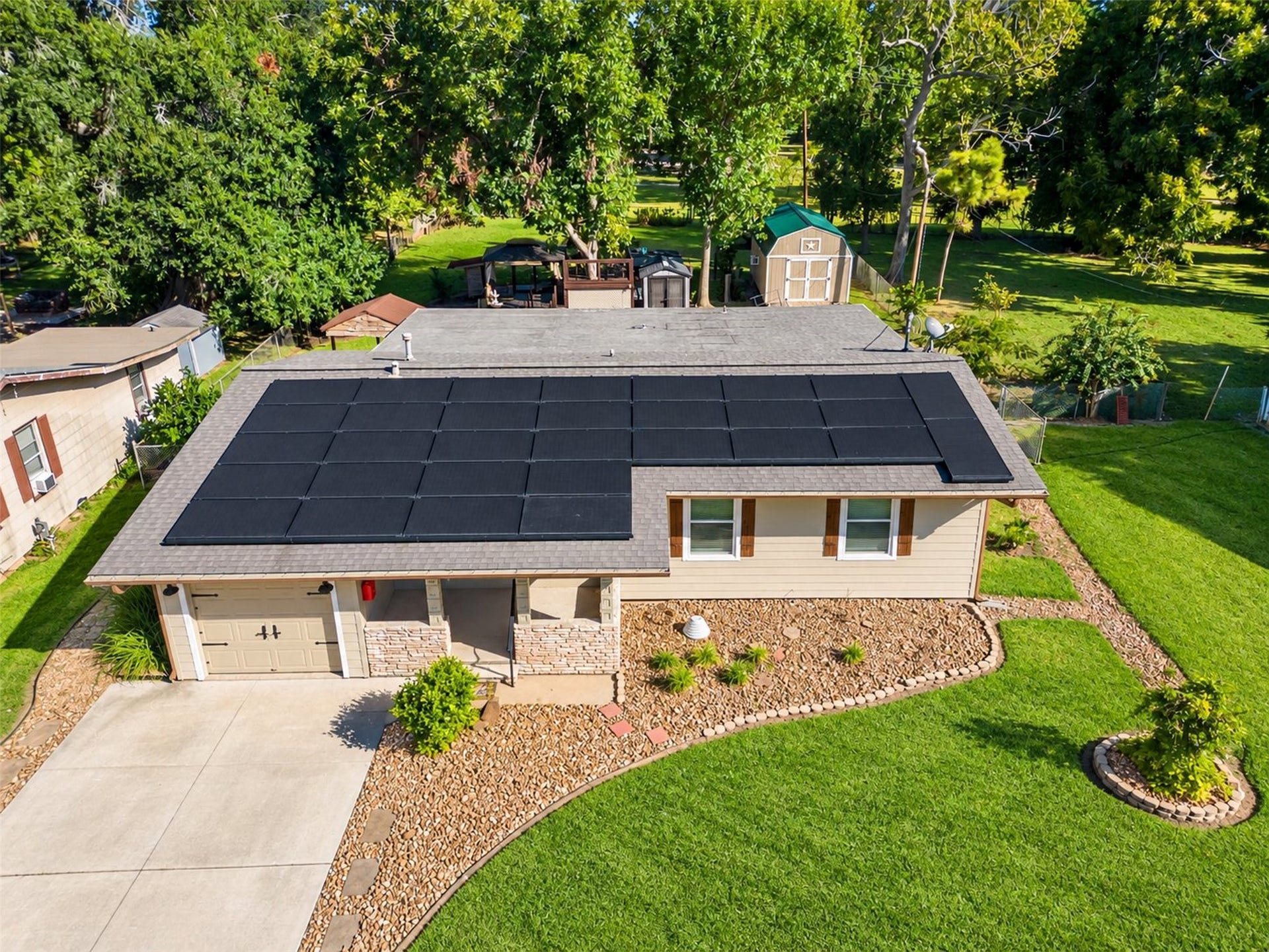115 Camellia Street, Lake Jackson, TX 77566 115 Camellia Street, Lake Jackson, TX 77566