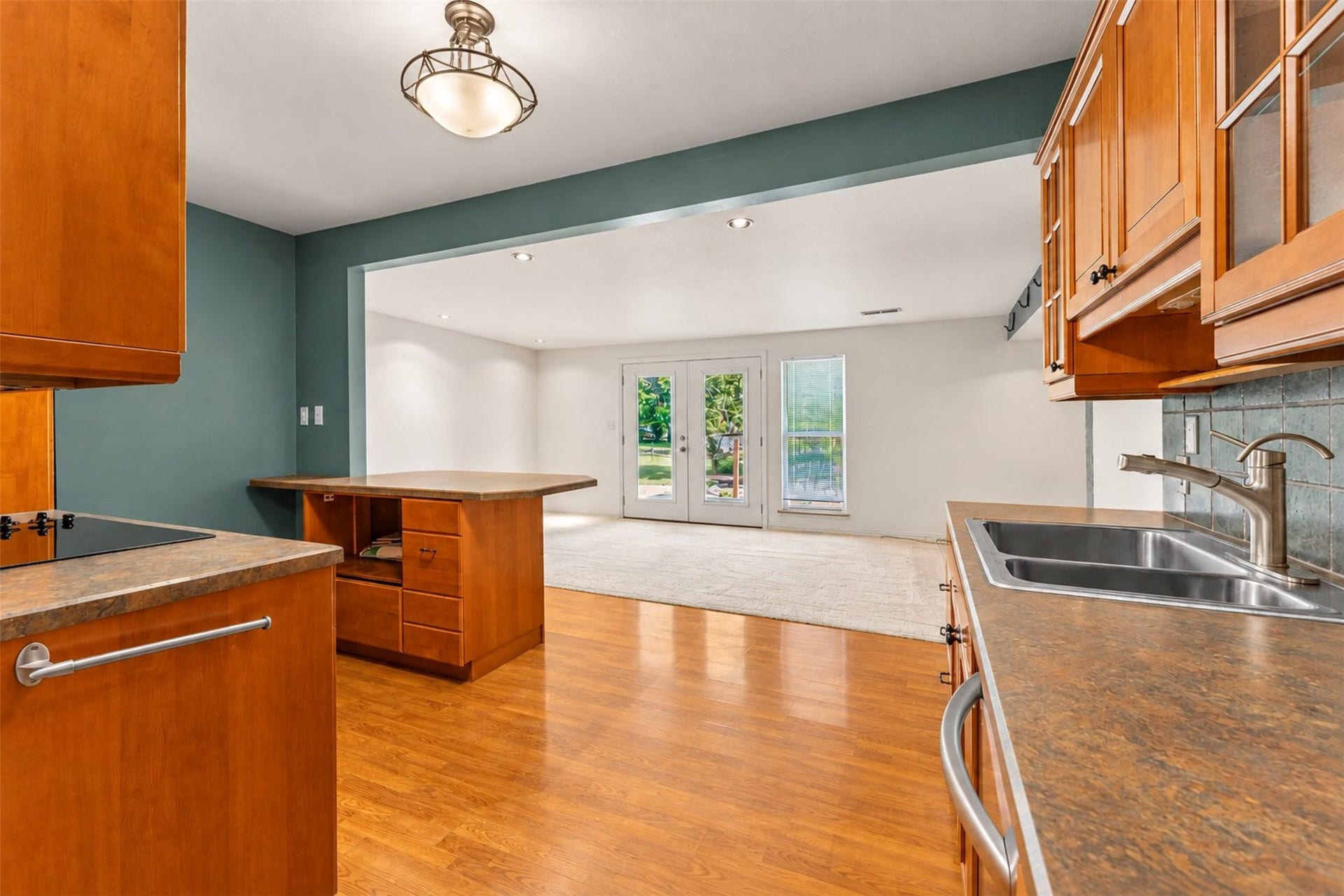 115 Camellia Street, Lake Jackson, TX 77566 115 Camellia Street, Lake Jackson, TX 77566