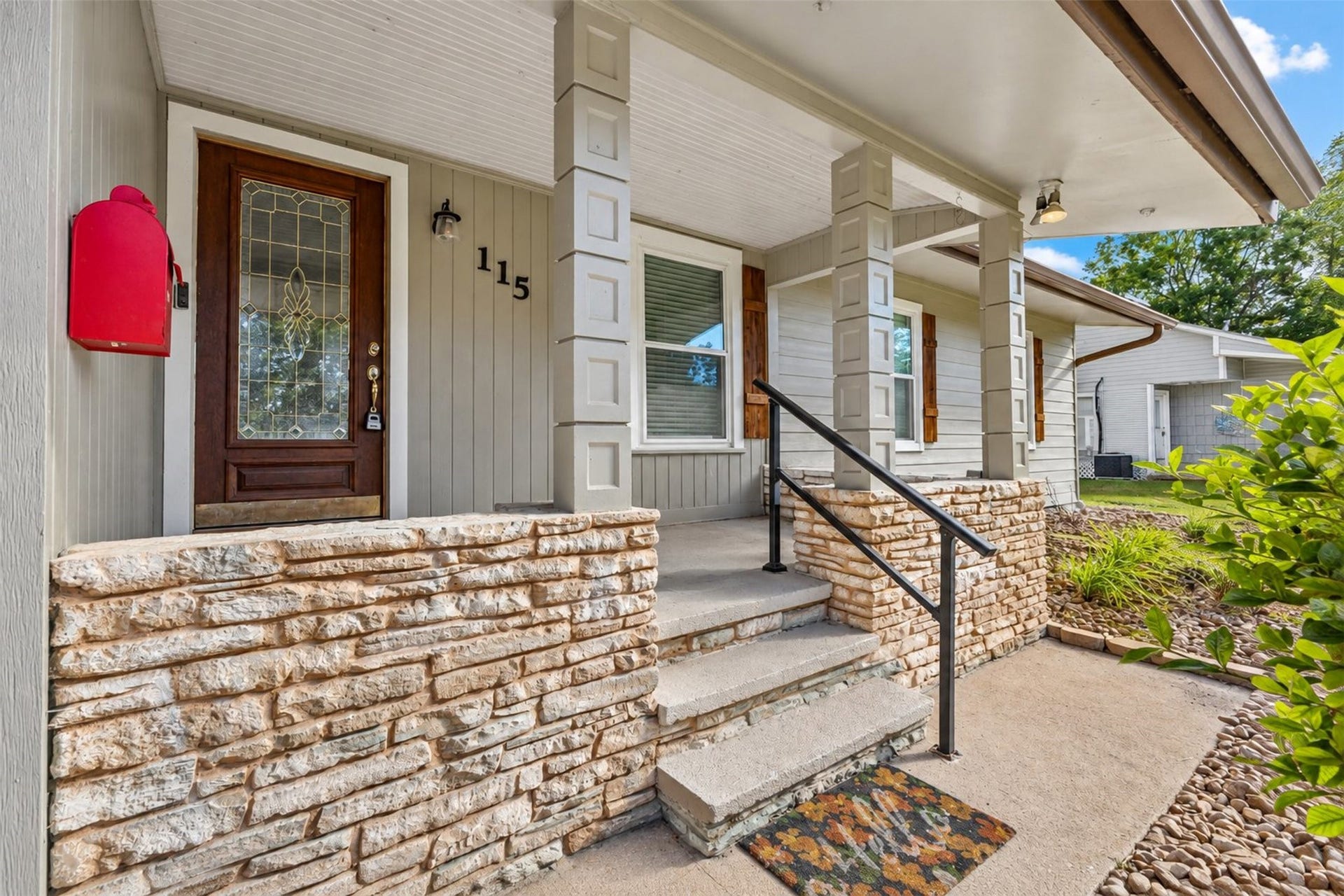 115 Camellia Street, Lake Jackson, TX 77566 115 Camellia Street, Lake Jackson, TX 77566