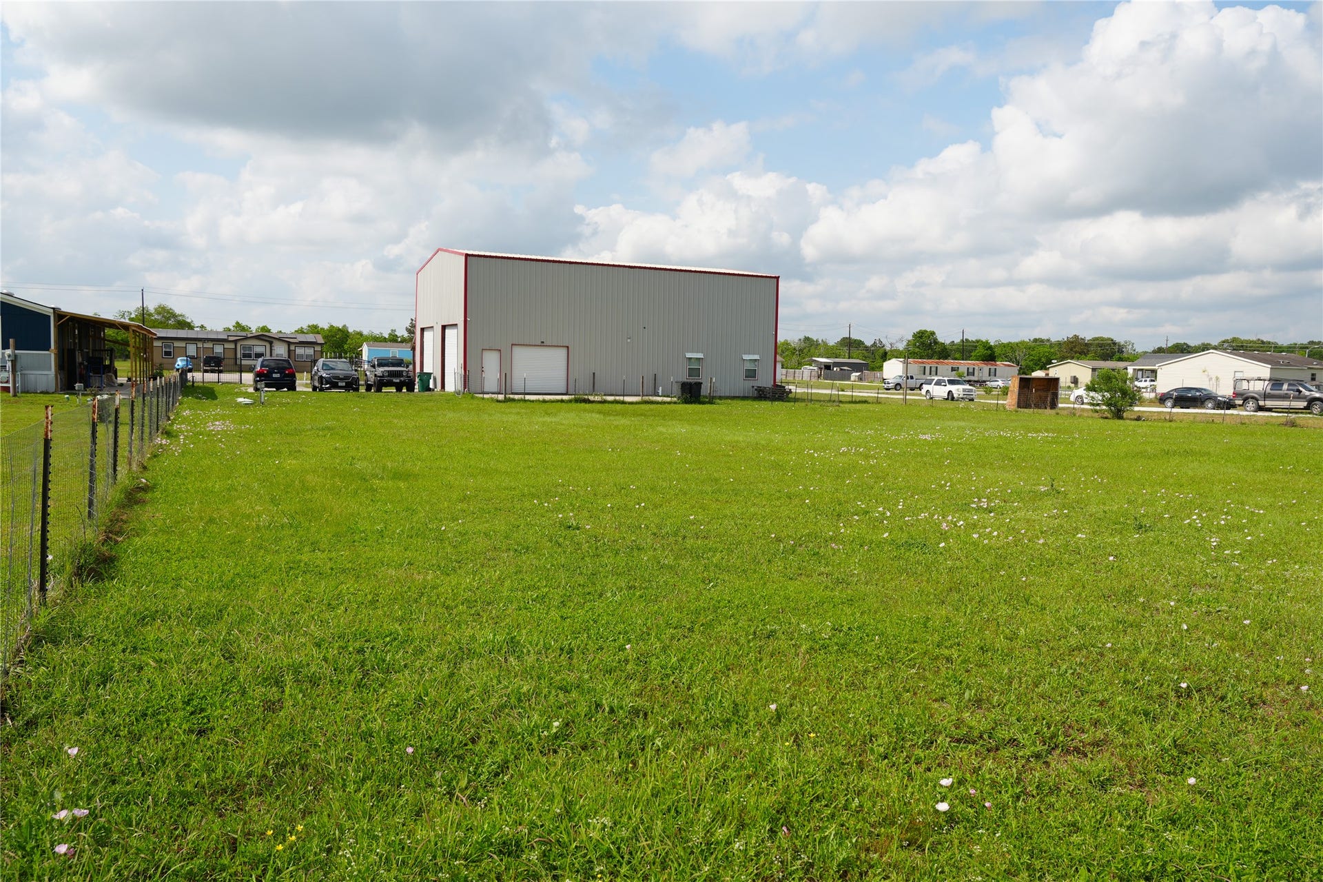 8417 Los Robles Avenue, Alvin, TX 77511 8417 Los Robles Avenue, Alvin, TX 77511