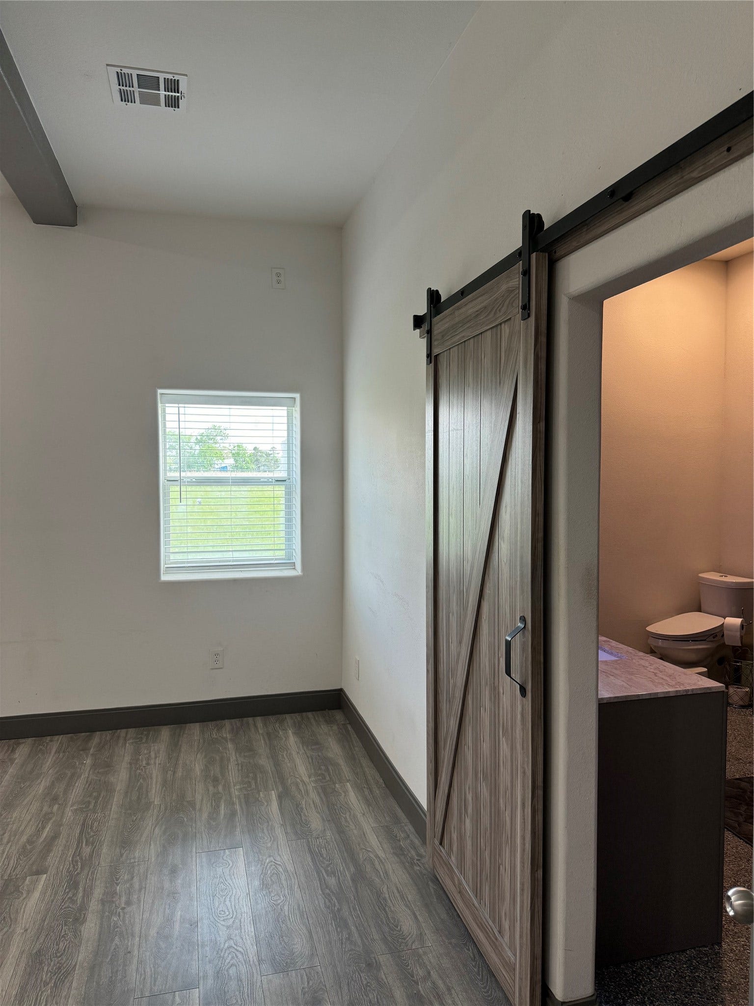 8417 Los Robles Avenue, Alvin, TX 77511 8417 Los Robles Avenue, Alvin, TX 77511