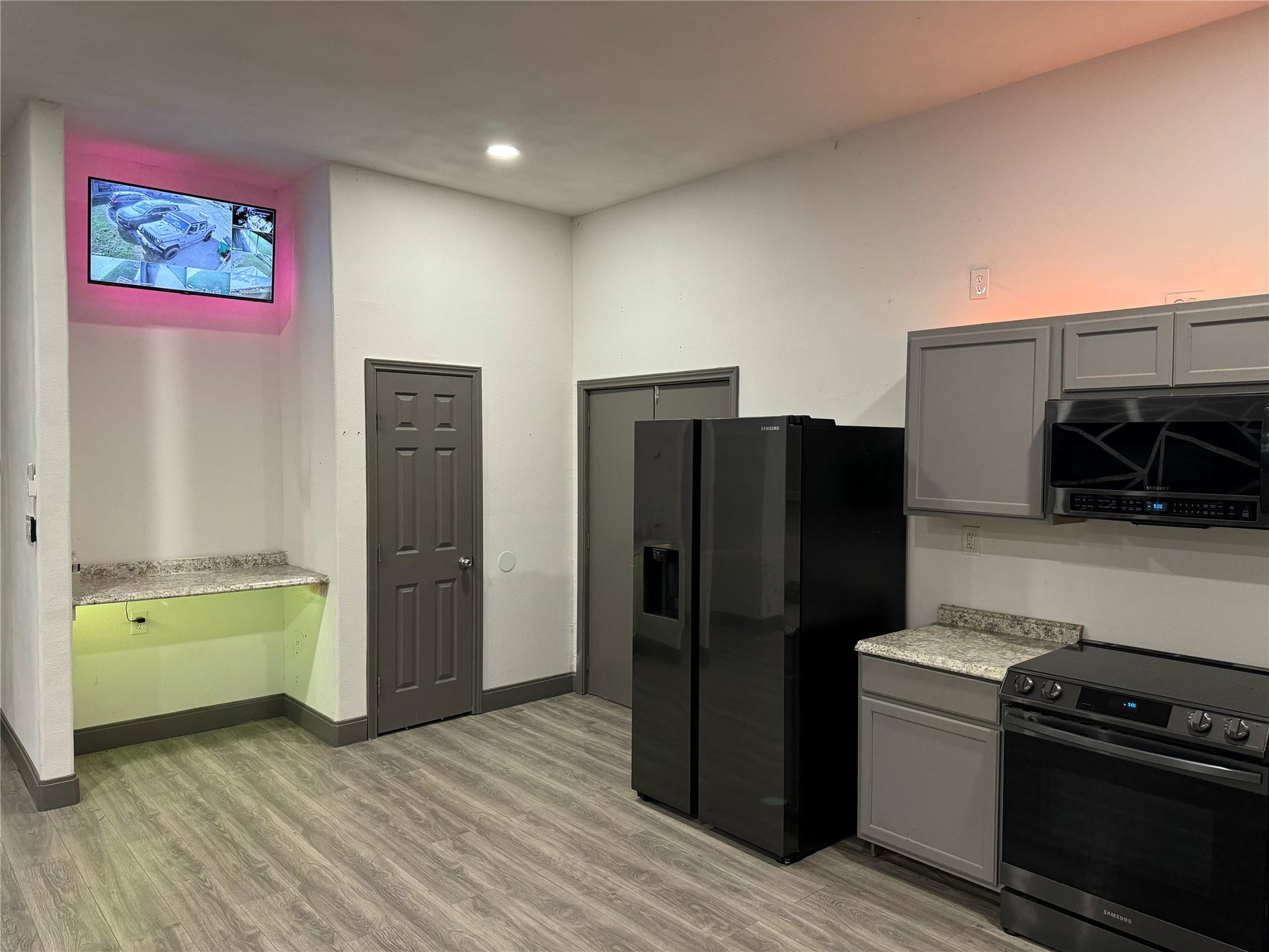 8417 Los Robles Avenue, Alvin, TX 77511 8417 Los Robles Avenue, Alvin, TX 77511