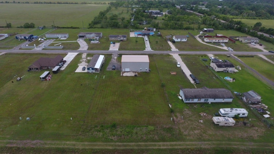 8417 Los Robles Avenue, Alvin, TX 77511 8417 Los Robles Avenue, Alvin, TX 77511