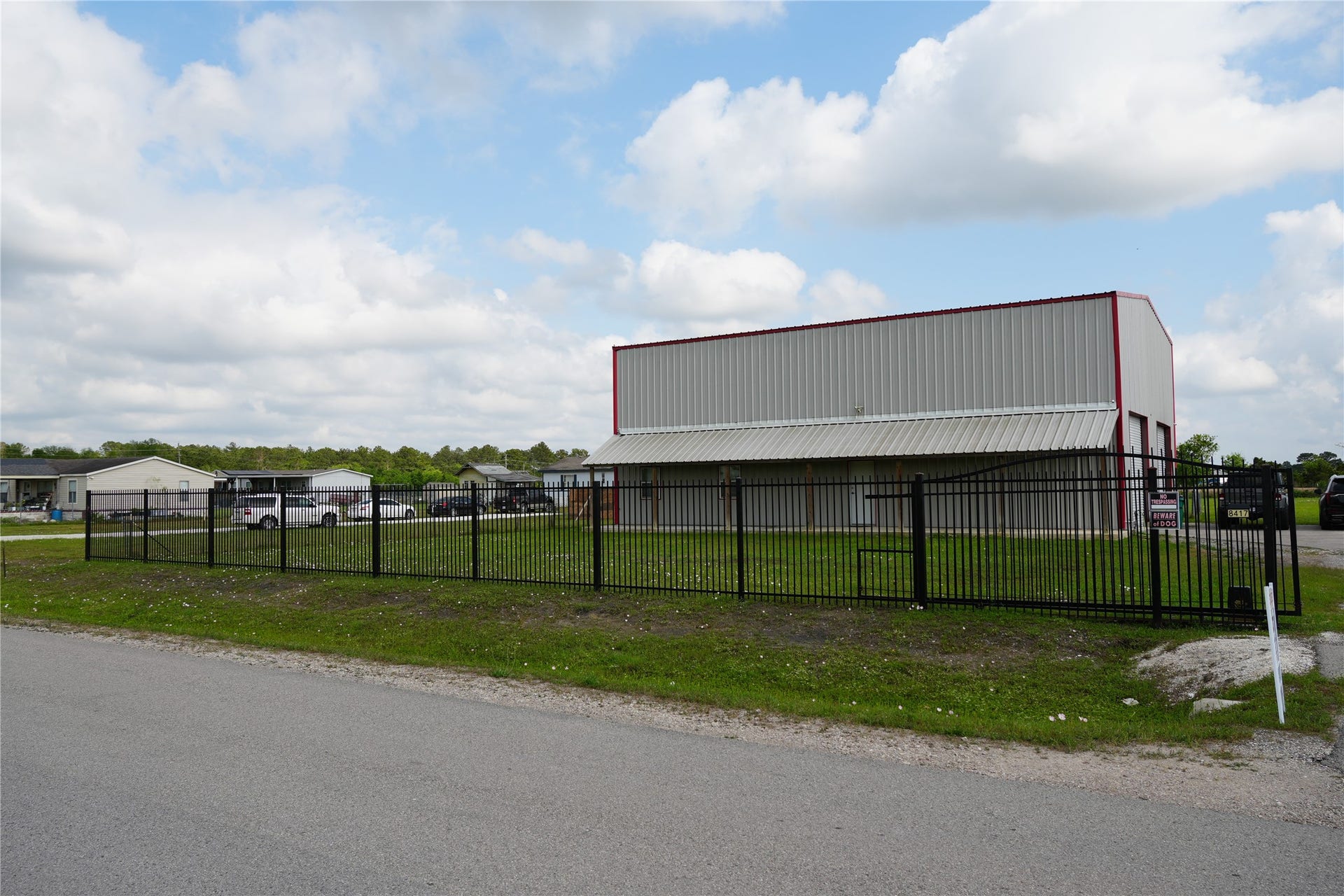 8417 Los Robles Avenue, Alvin, TX 77511 8417 Los Robles Avenue, Alvin, TX 77511