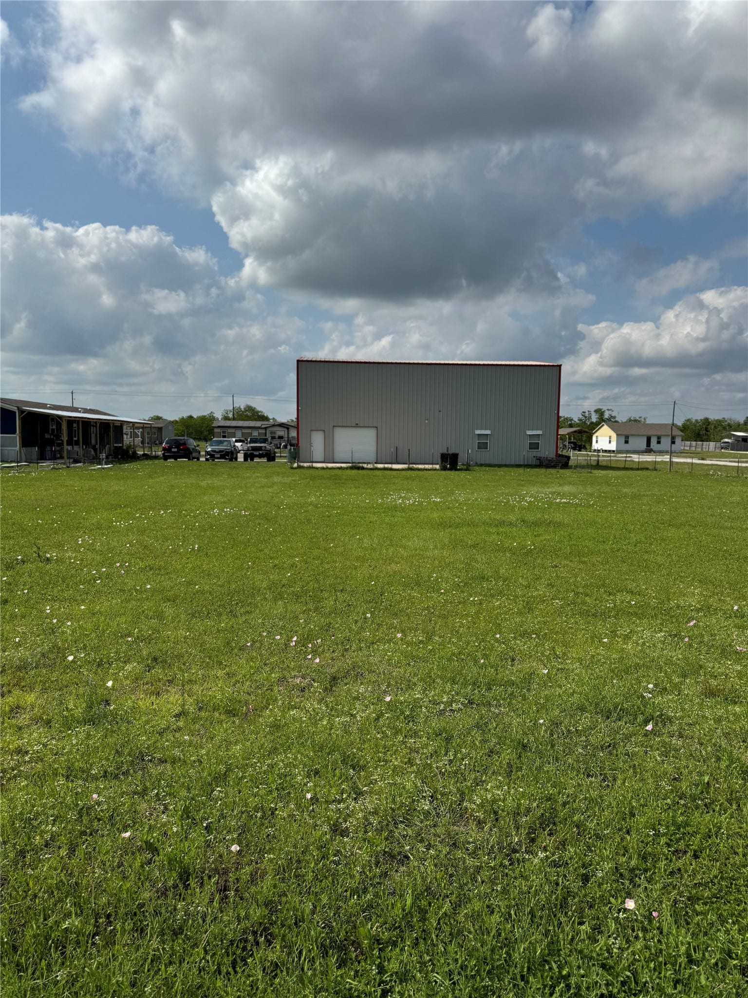 8417 Los Robles Avenue, Alvin, TX 77511 8417 Los Robles Avenue, Alvin, TX 77511