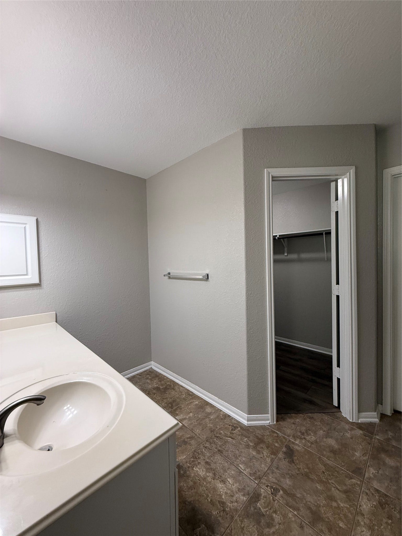 3111 View Valley Trail, Katy, TX 77493 3111 View Valley Trail, Katy, TX 77493