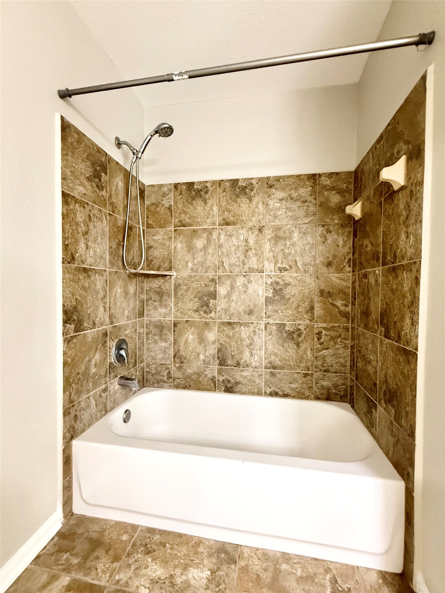 3111 View Valley Trail, Katy, TX 77493 3111 View Valley Trail, Katy, TX 77493