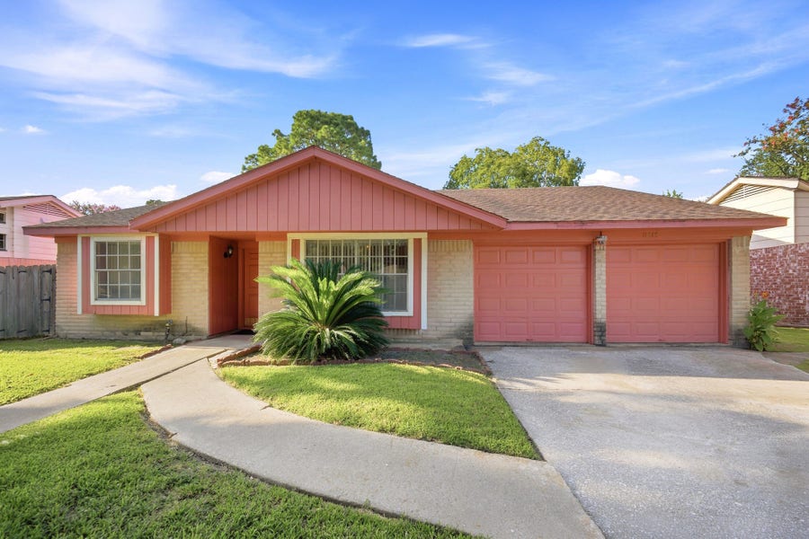Property photo for 11418 Hendon Lane, Houston, TX