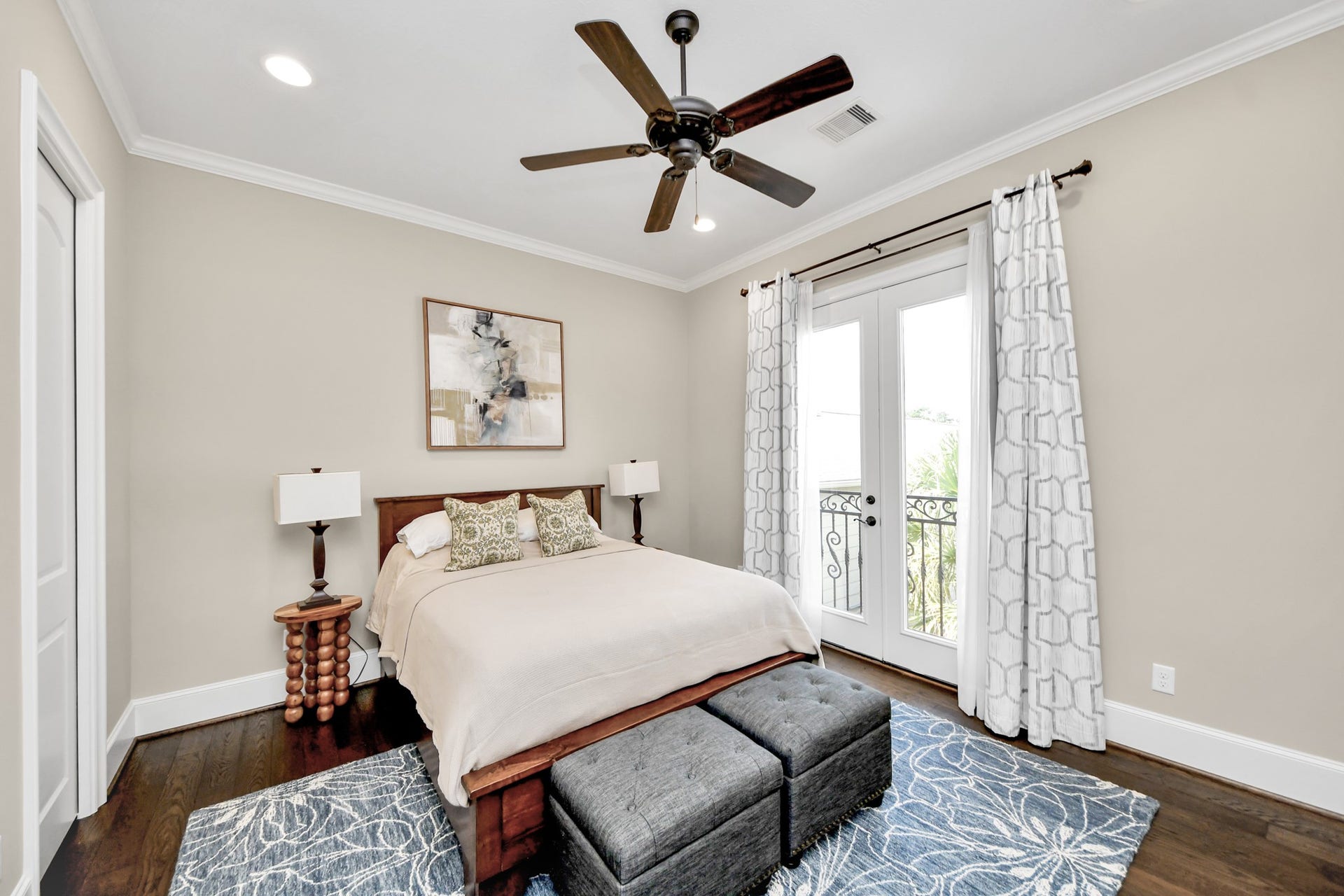 1202 Gross Street, Houston, TX 77019 1202 Gross Street, Houston, TX 77019