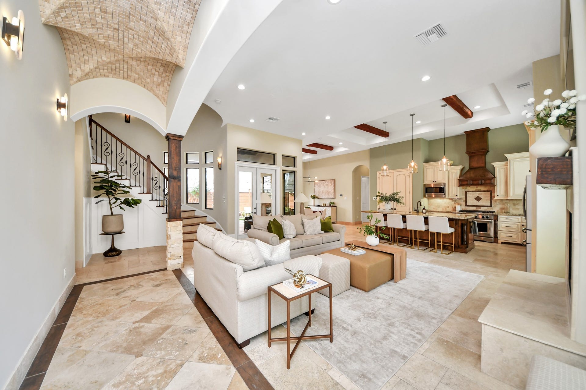 1202 Gross Street, Houston, TX 77019 1202 Gross Street, Houston, TX 77019