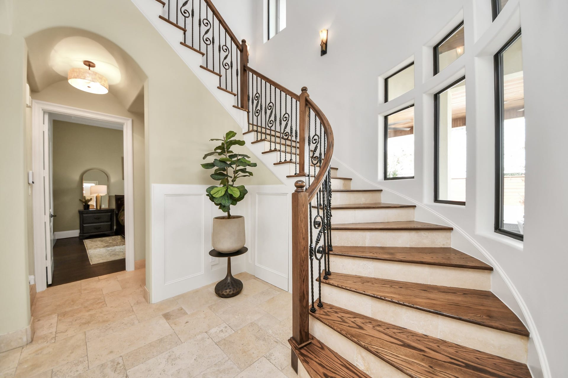 1202 Gross Street, Houston, TX 77019 1202 Gross Street, Houston, TX 77019