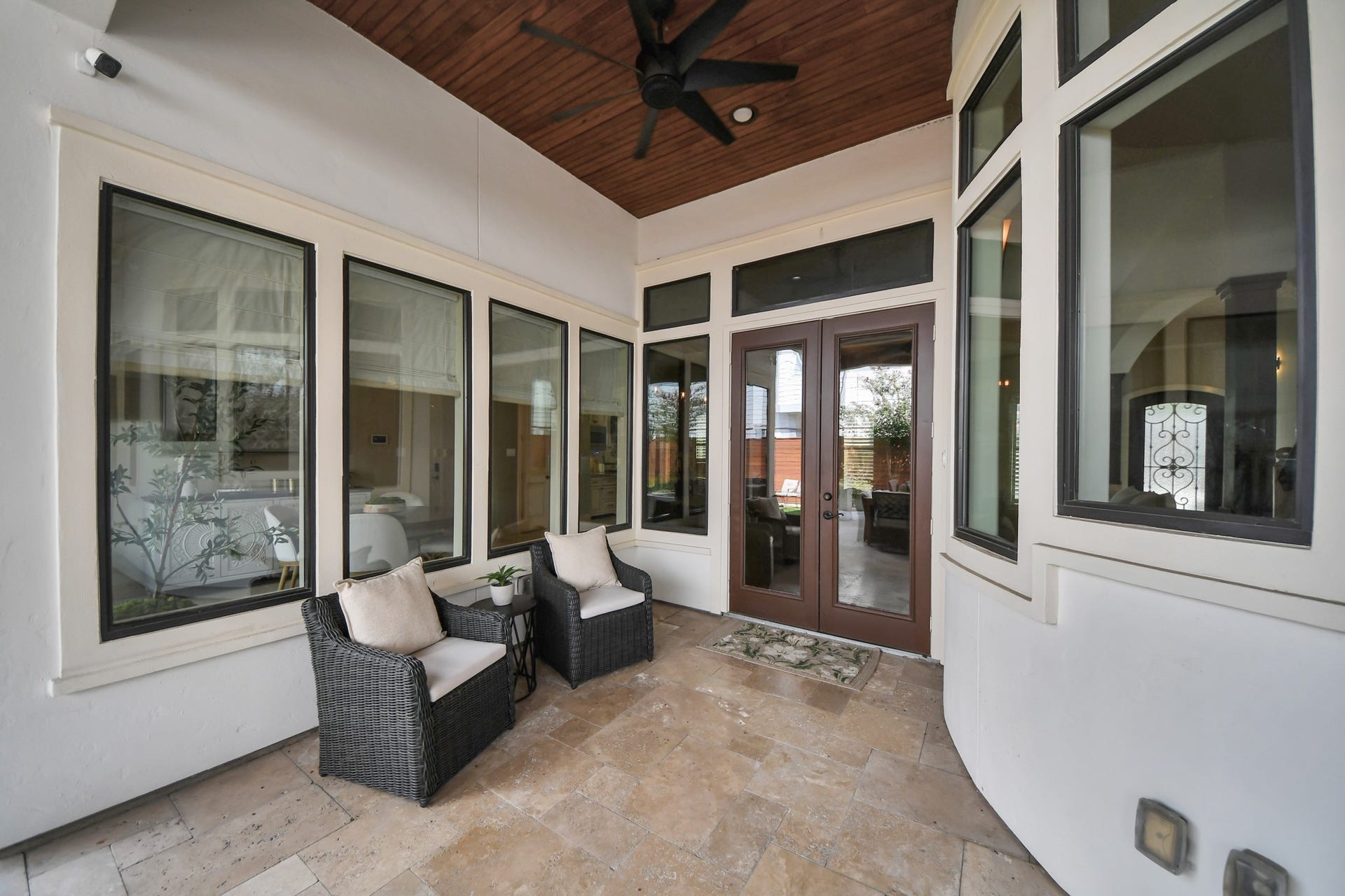1202 Gross Street, Houston, TX 77019 1202 Gross Street, Houston, TX 77019