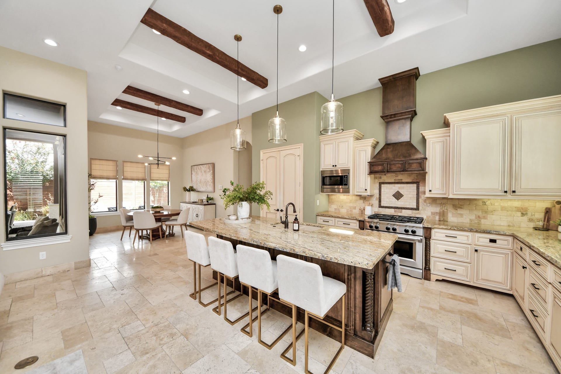 1202 Gross Street, Houston, TX 77019 1202 Gross Street, Houston, TX 77019
