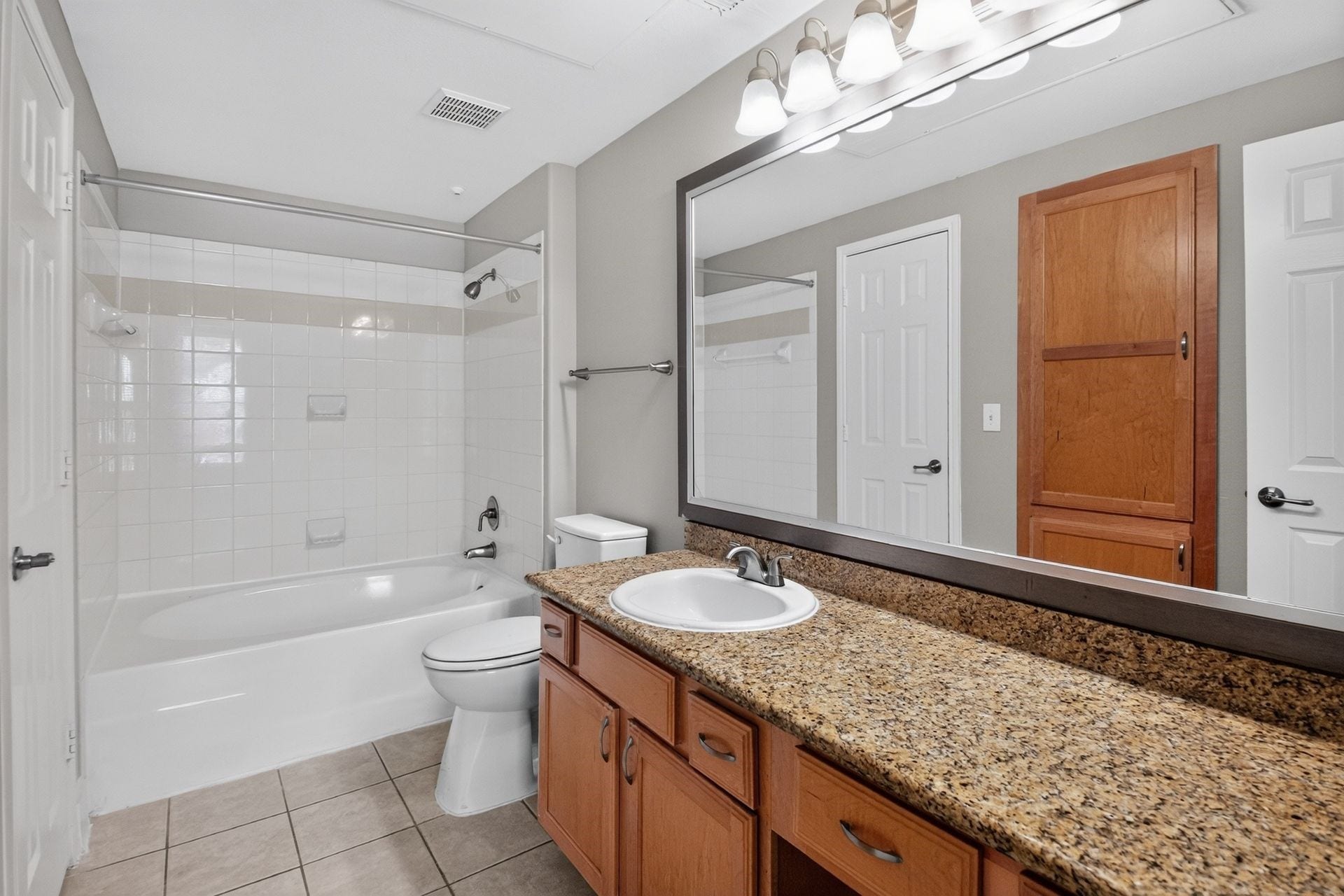 10575 Westpark Drive, #337, Houston, TX 77042 10575 Westpark Drive, #337, Houston, TX 77042