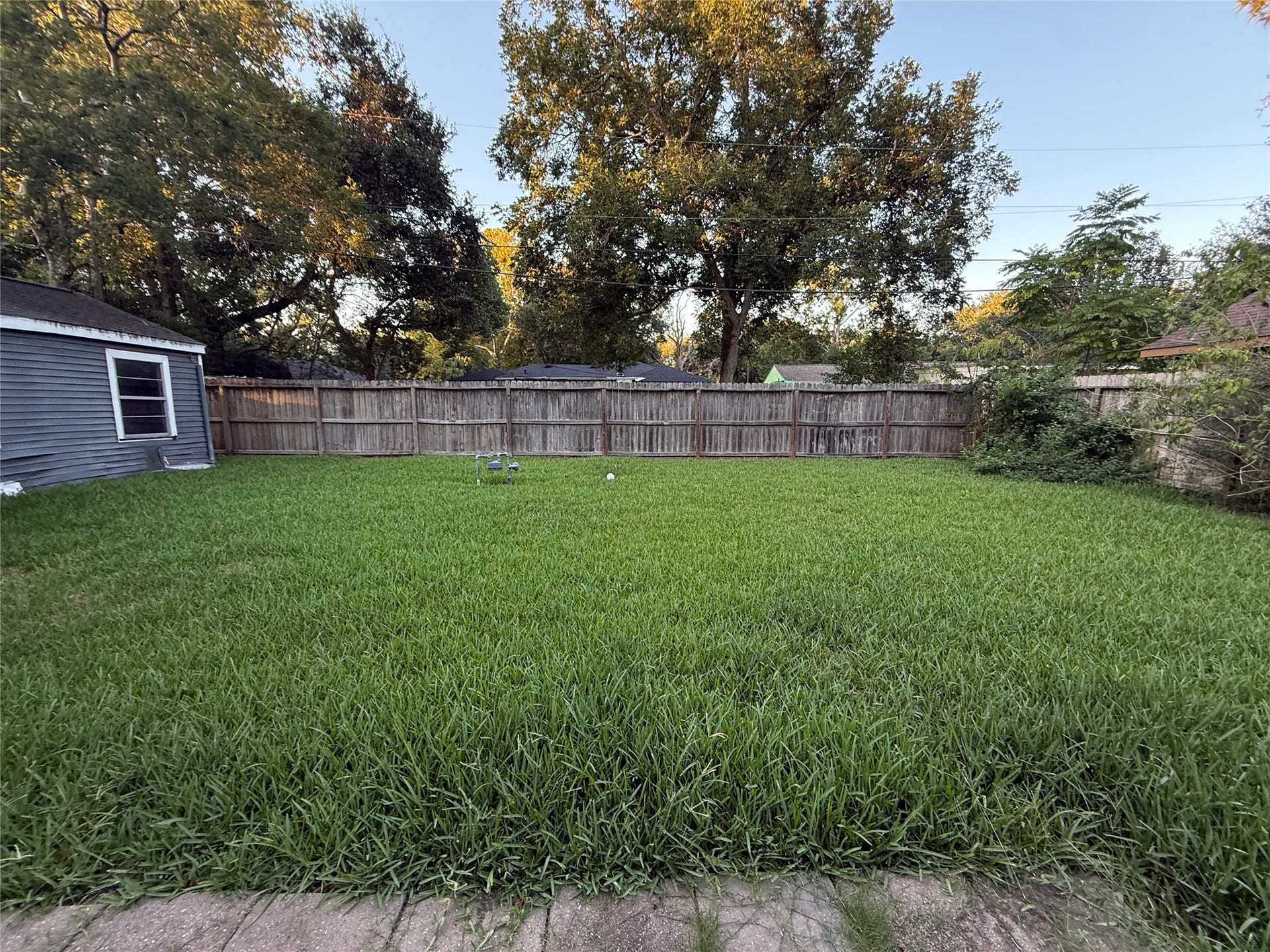 2604 S Houston Drive, La Marque, TX 77568 2604 S Houston Drive, La Marque, TX 77568