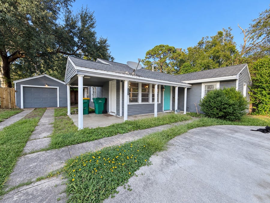 Property photo for 2604 S Houston Drive, La Marque, TX