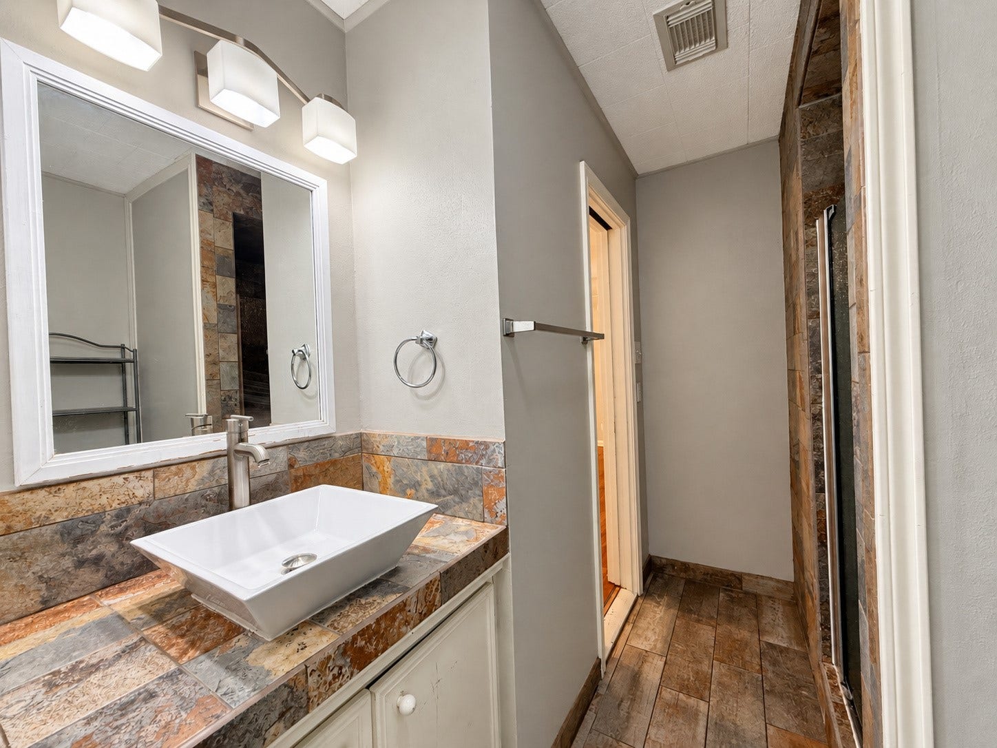 2604 S Houston Drive, La Marque, TX 77568 2604 S Houston Drive, La Marque, TX 77568