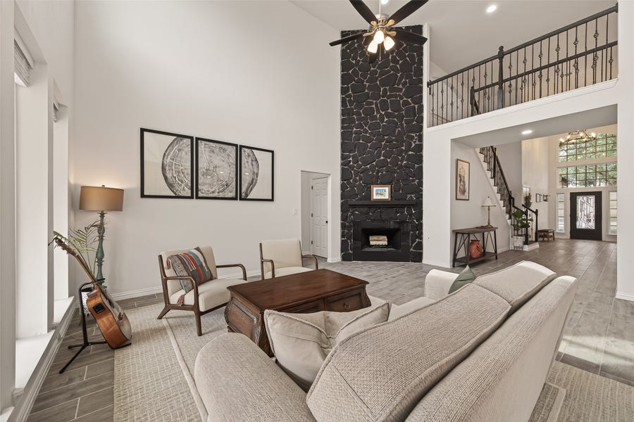 Property photo for 4423 Parkwater Cove Court SE, Sugar Land, TX